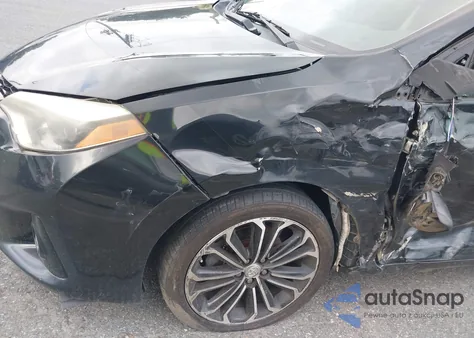 2015 Toyota Corolla S Plus из США, поврежденный, VIN 5YFBURHE7FP290737